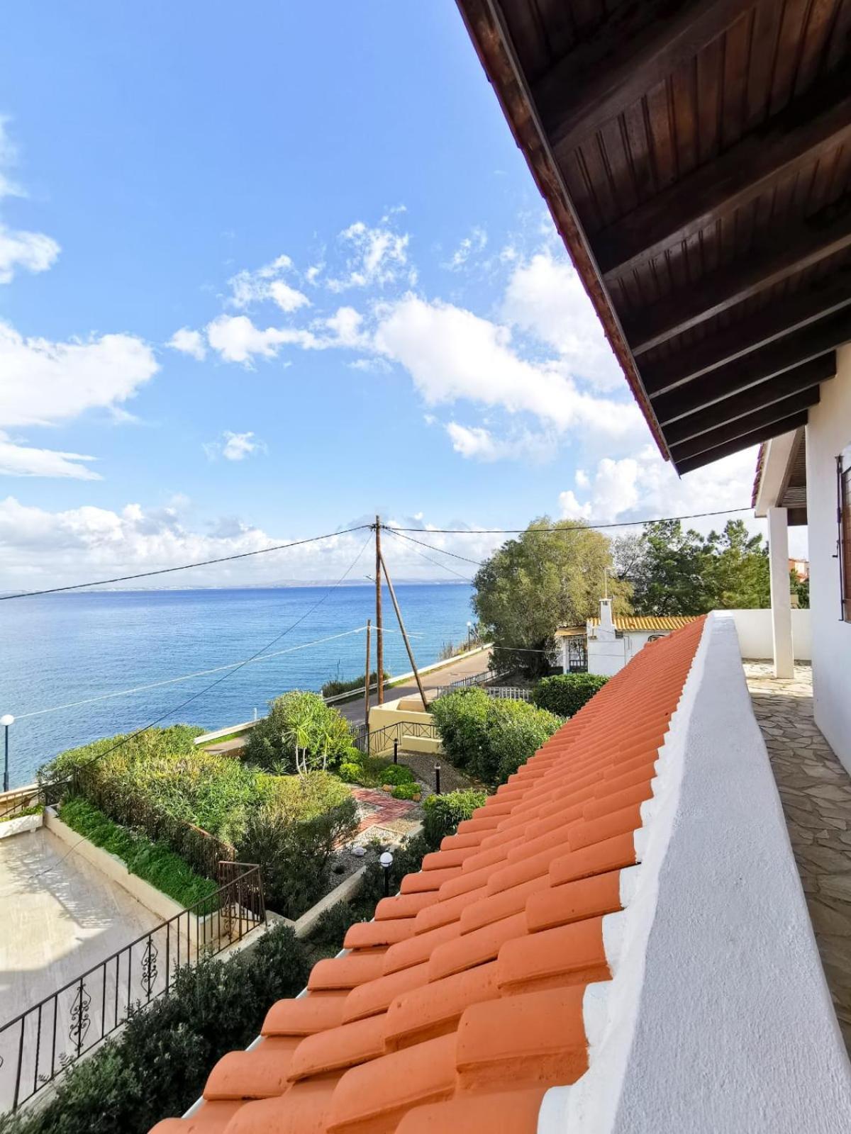 Villa Christina Karfas Exterior photo